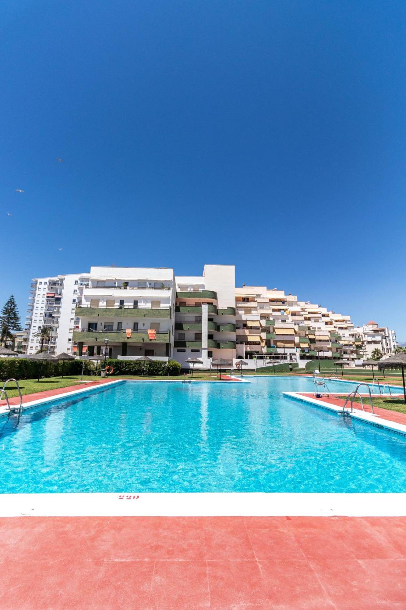 Rentitspain Moderno Apartamento Calaverde Frente Al Mar ซาโลเบรญา ภายนอก รูปภาพ